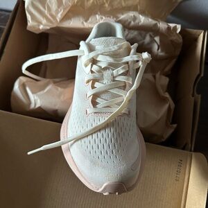 Merrell Morphlite Women's Lightweight Running Shoe in Pink Salt